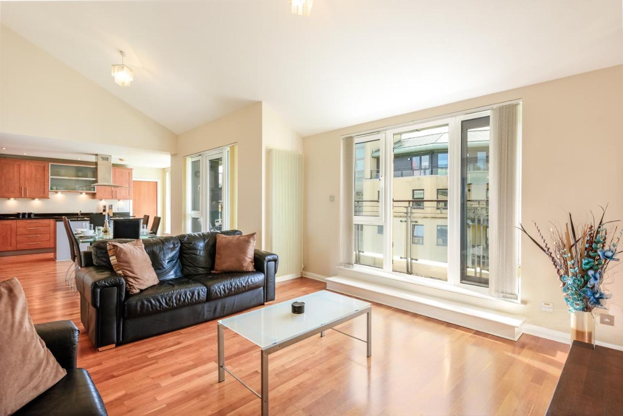 Britannia Penthouse Apartment Edinburgh Bagian luar foto