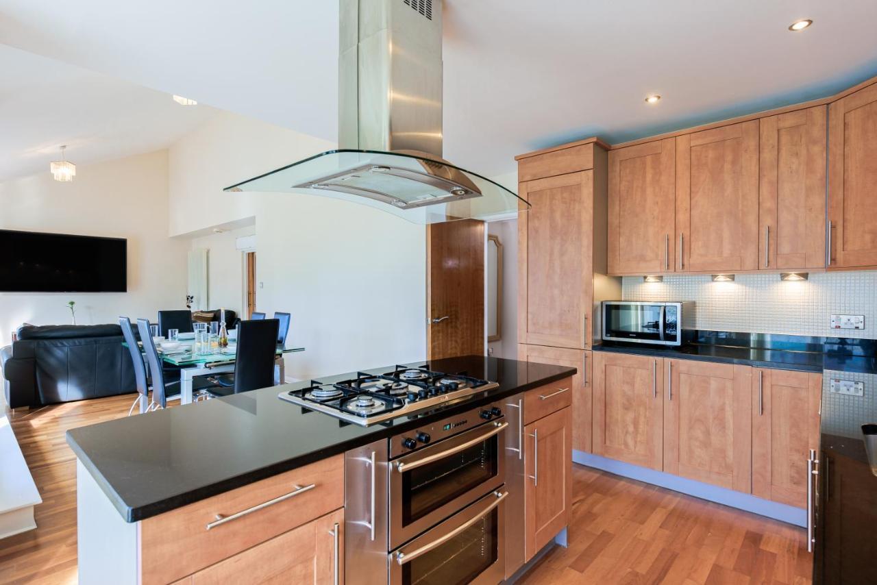 Britannia Penthouse Apartment Edinburgh Bagian luar foto