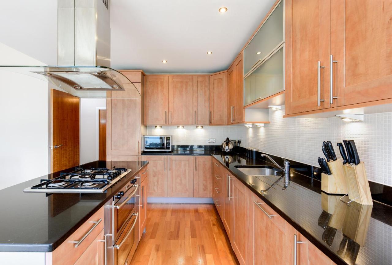 Britannia Penthouse Apartment Edinburgh Bagian luar foto