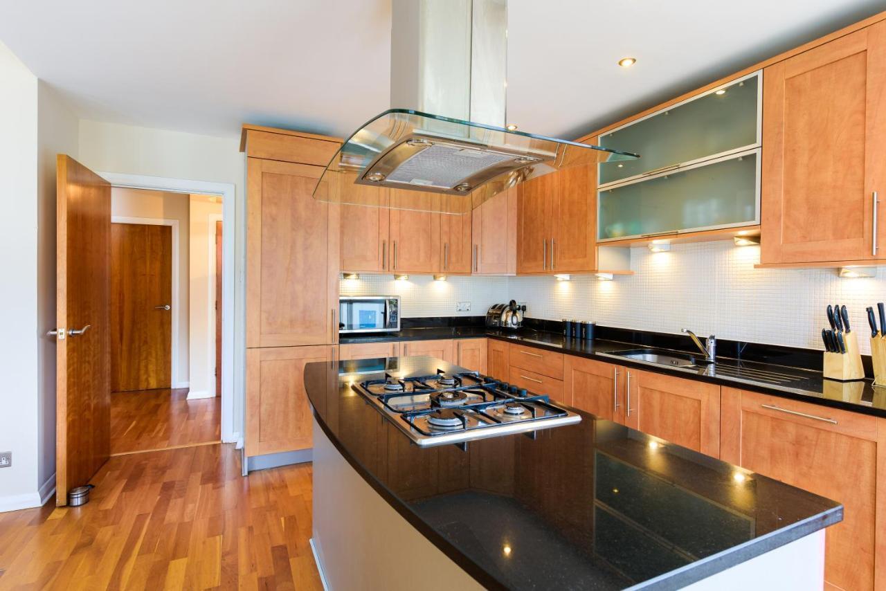 Britannia Penthouse Apartment Edinburgh Bagian luar foto