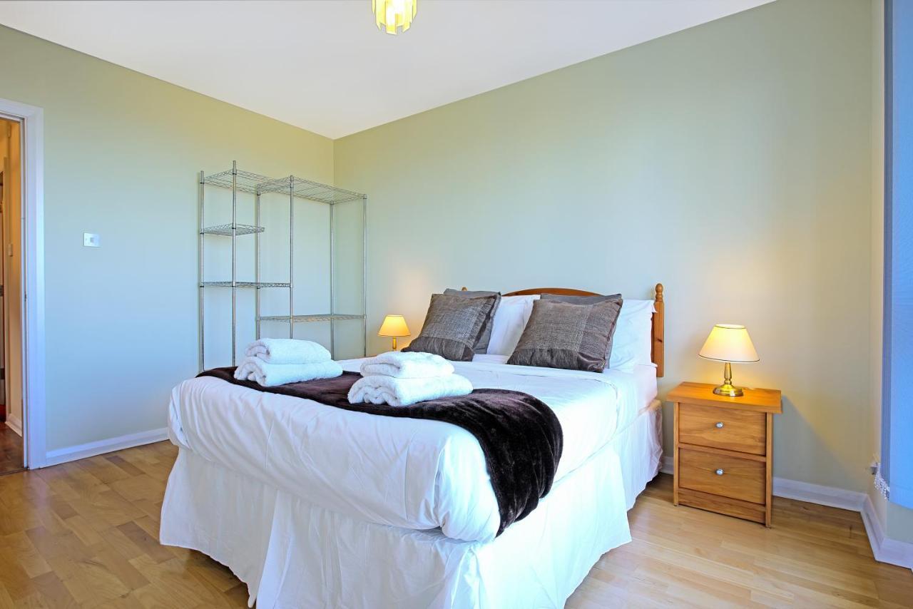 Britannia Penthouse Apartment Edinburgh Bagian luar foto